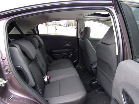 Used 2020 Honda HR-V EX image 24