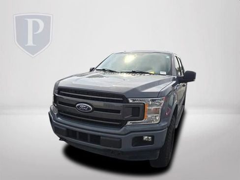 Used 2019 Ford F150 XLT w/ Equipment Group 302A Luxury AWD/4WD image 11