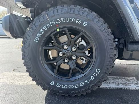 New 2026 Jeep Gladiator Willys image 6