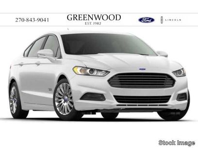 Used 2017 Ford Fusion SE w/ Fusion SE Technology Package