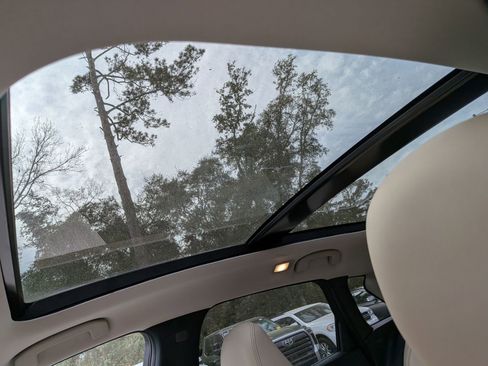 Used 2019 INFINITI QX50 Essential w/ Premium Heat Package image 29