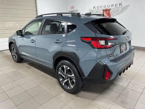 Used 2024 Subaru Crosstrek 2.0i Premium AWD/4WD image 4