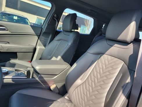 New 2026 Kia Sportage X-Line image 17