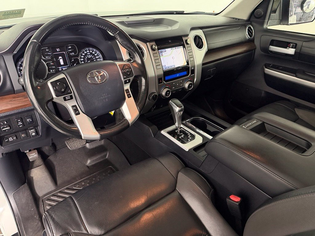 Used 2018 Toyota Tundra Limited w/ Limited Premium Package AWD/4WD image 17