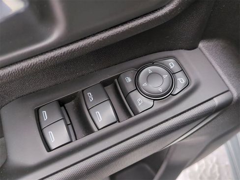 Certified 2025 Chevrolet Silverado 2500 Custom w/ Custom Value Package image 22