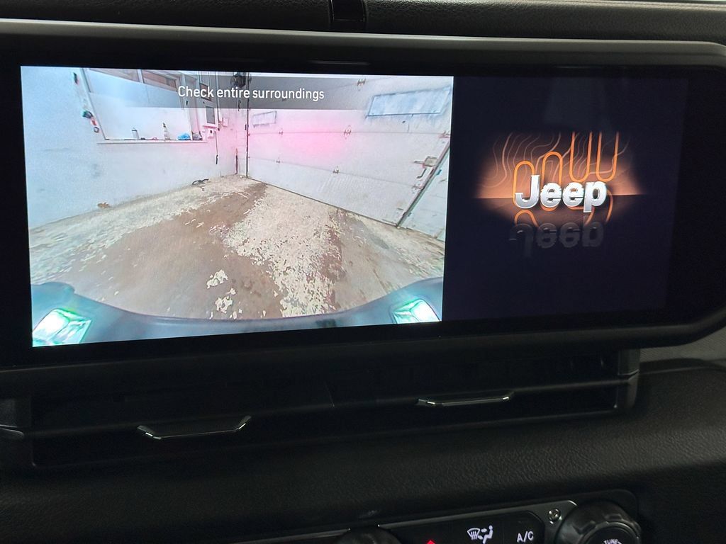 New 2026 Jeep Gladiator Sport AWD/4WD image 38