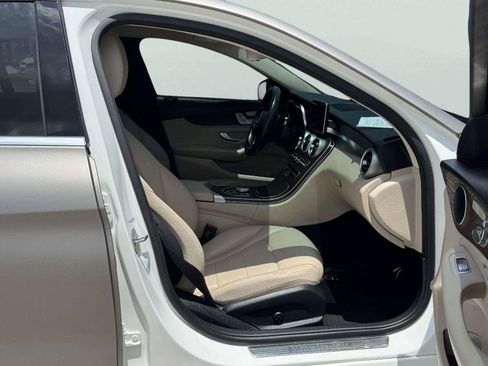 Used 2017 Mercedes-Benz C 300 Sedan image 51
