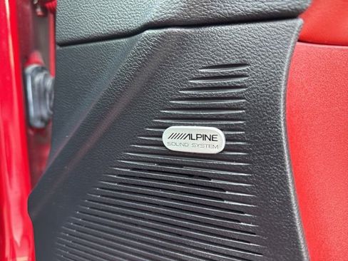 Used 2015 Dodge Challenger R/T Plus RWD image 12