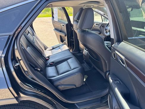 Used 2022 Lexus RX 450h AWD w/ Premium Package image 38