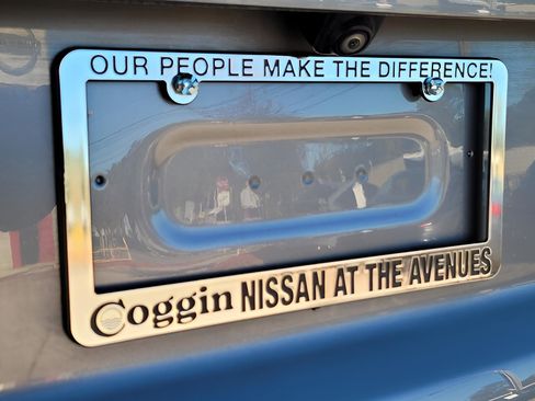 Used 2021 Chevrolet Tahoe LT image 34