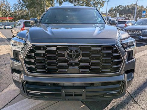 Used 2024 Toyota Sequoia Platinum image 9