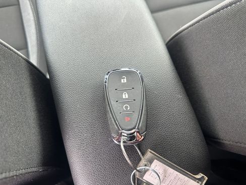 Used 2025 Chevrolet TrailBlazer LT image 22