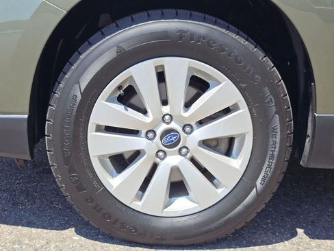 Used 2019 Subaru Outback 2.5i Premium AWD/4WD image 8