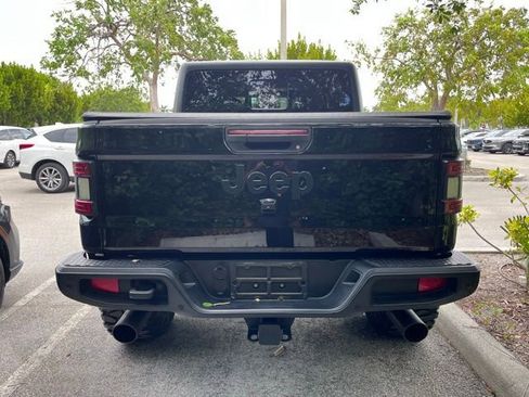 Used 2020 Jeep Gladiator Sport w/ Quick Order Package 24S image 4