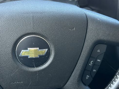 Used 2020 Chevrolet Express 2500 w/ Communications Package RWD image 28
