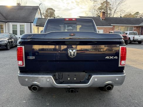 Used 2017 RAM 1500 Laramie w/ Convenience Group AWD/4WD image 7