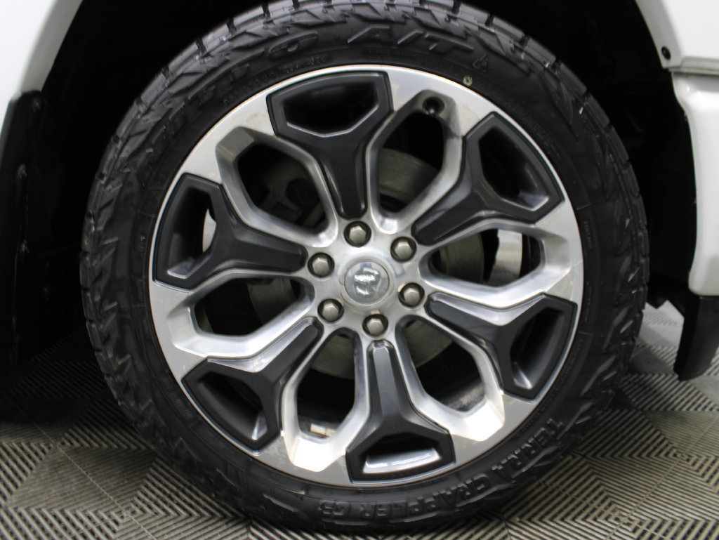 Used 2024 RAM 1500 Limited AWD/4WD image 13