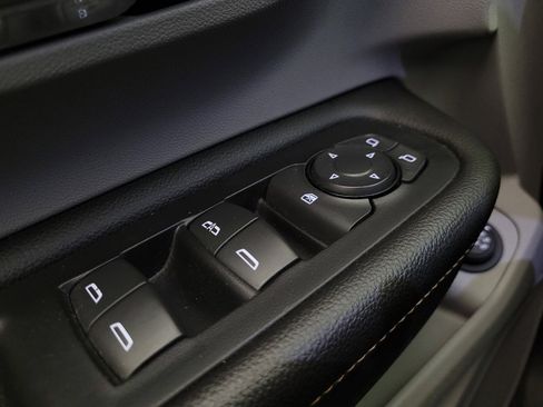 Used 2018 GMC Terrain SLE w/ Driver Convenience Package image 27