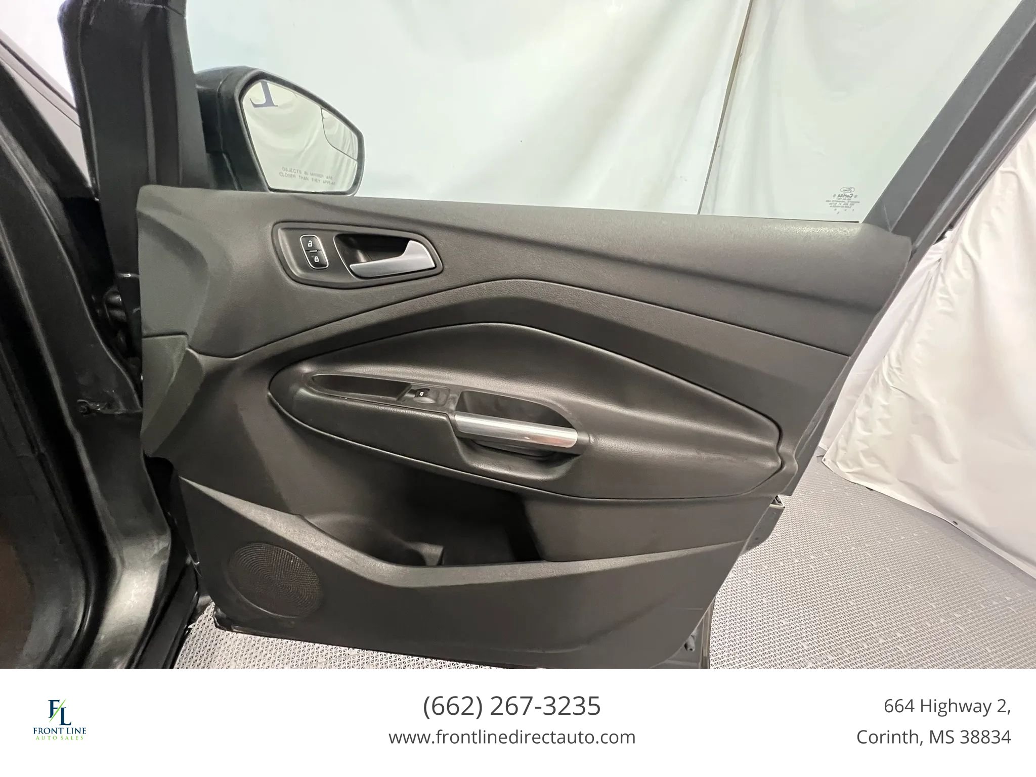 Used 2018 Ford Escape SE FWD image 19