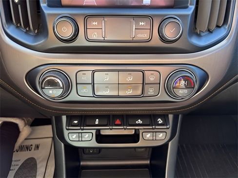 Used 2022 GMC Canyon AT4 image 15