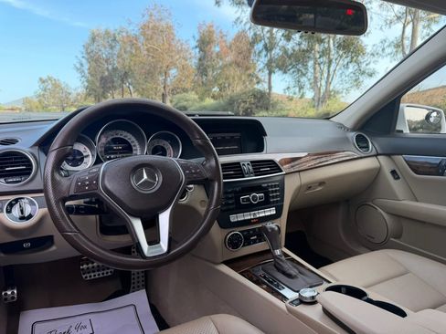 Used 2013 Mercedes-Benz C 250 Sedan image 17