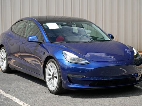 Used 2021 Tesla Model 3 Long Range AWD/4WD image 54