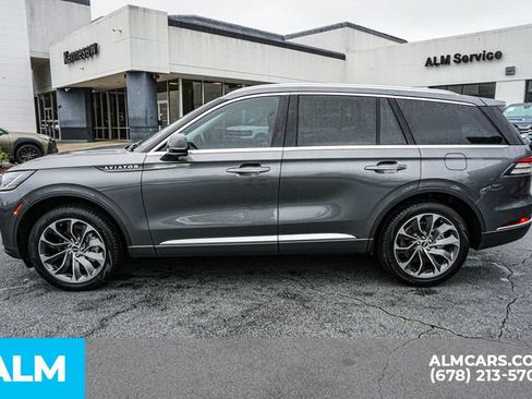 Used 2025 Lincoln Aviator Reserve w/ Illumination Package AWD/4WD image 6