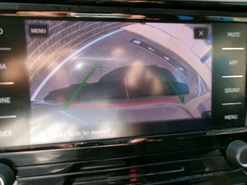 Used 2020 Volkswagen Passat 2.0T SE image 20