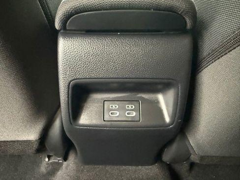 Used 2023 Toyota Corolla LE image 13