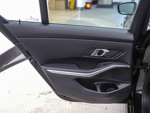 Certified 2025 BMW 330i xDrive 330i xDrive image 20