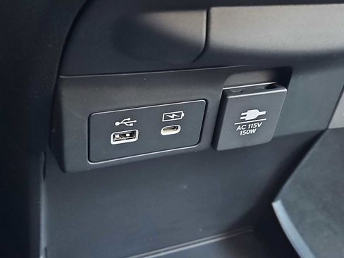 New 2026 Honda Odyssey Touring image 12