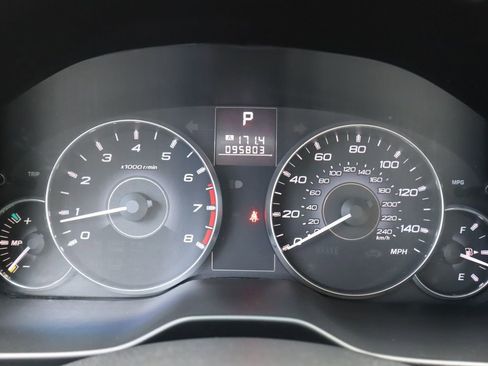 Used 2011 Subaru Outback 2.5i AWD/4WD image 28
