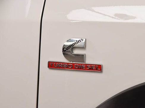 Used 2025 RAM 5500 4x4 Crew Cab image 10