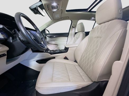 Used 2023 Buick Envision Avenir FWD image 22