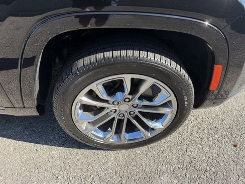 Used 2022 Jeep Grand Wagoneer Series II image 11