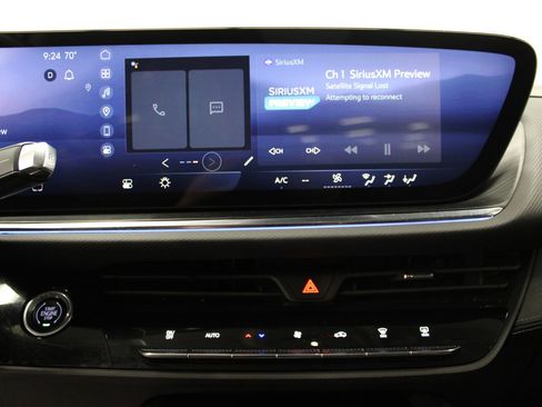 Used 2024 Buick Envision Preferred image 24