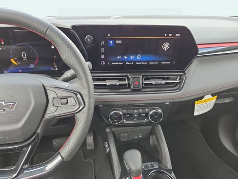 New 2026 Chevrolet TrailBlazer RS w/ Convenience Package FWD image 17