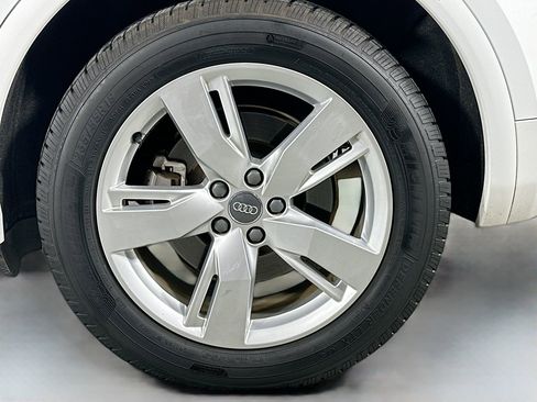 Used 2018 Audi Q5 2.0T Premium image 29