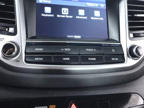 Used 2018 Hyundai Tucson Value AWD/4WD image 23