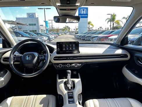 Used 2024 Honda HR-V EX-L image 17