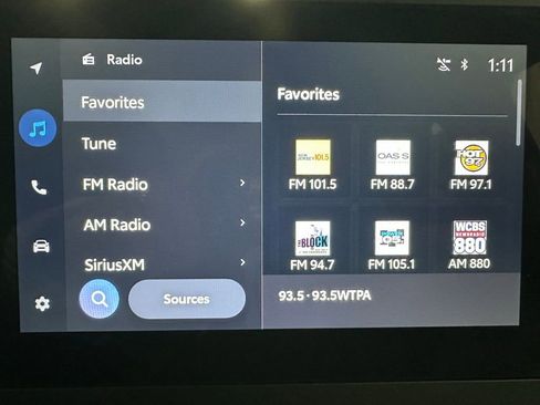 Used 2025 Toyota Tacoma SR5 image 27