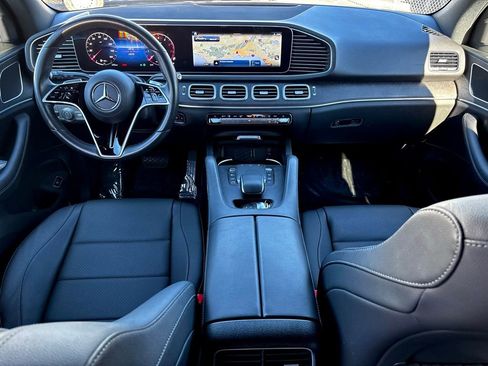 Used 2025 Mercedes-Benz GLE 450 4MATIC image 13