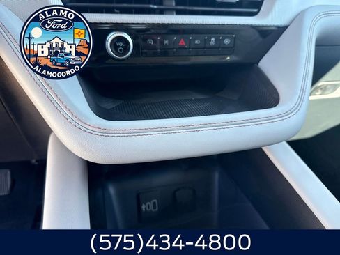 New 2026 Ford Explorer Active w/ Active Comfort Package RWD image 9
