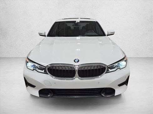 Used 2022 BMW 330i Sedan w/ Driving Assistance Package RWD image 2