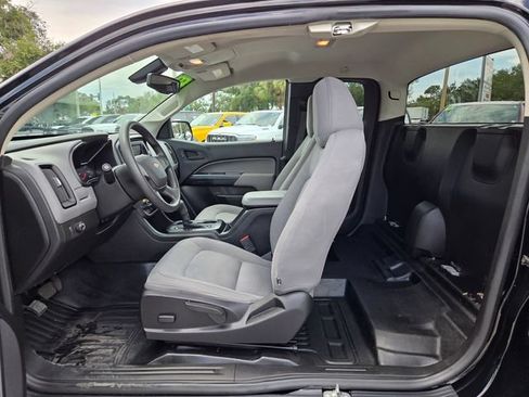 Used 2020 Chevrolet Colorado W/T RWD image 14
