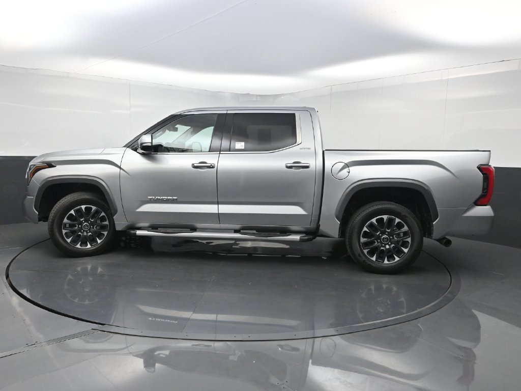Used 2023 Toyota Tundra Limited AWD/4WD image 45