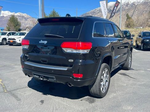 Used 2019 Jeep Grand Cherokee Overland AWD/4WD image 9