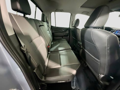 Used 2025 Honda Ridgeline RTL image 19