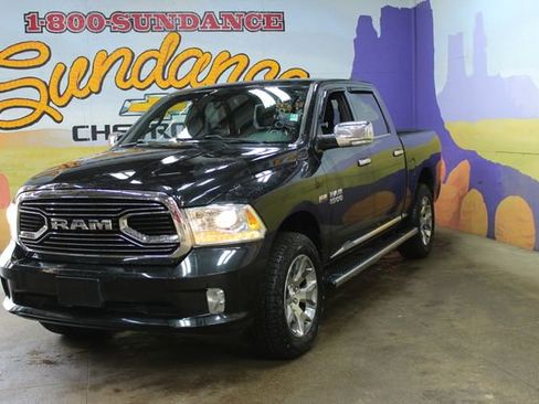 Used 2018 RAM 1500 Limited AWD/4WD image 2