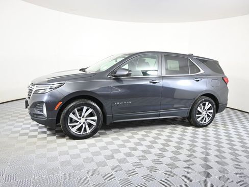 Used 2023 Chevrolet Equinox LT AWD/4WD image 2